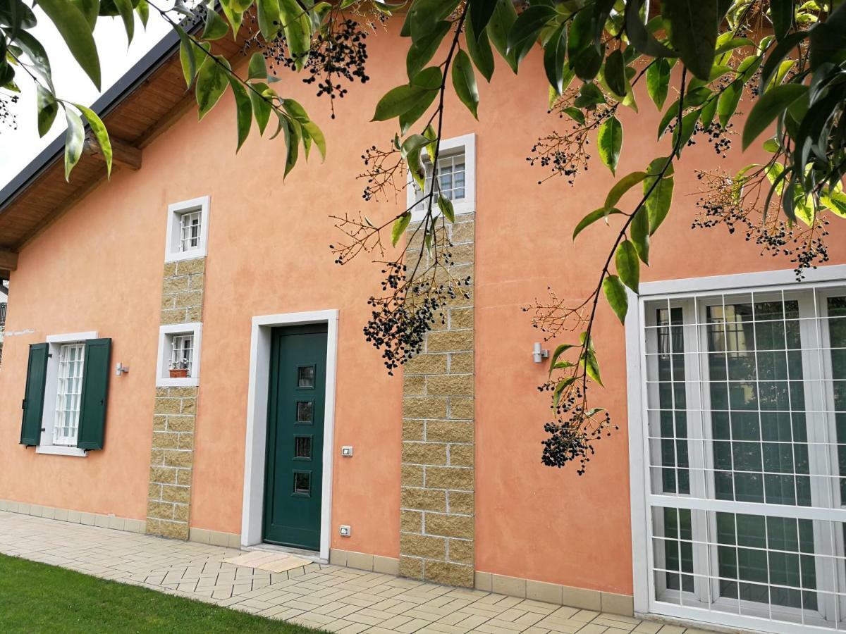 Casa Vacanze Stefy Pescantina Ngoại thất bức ảnh